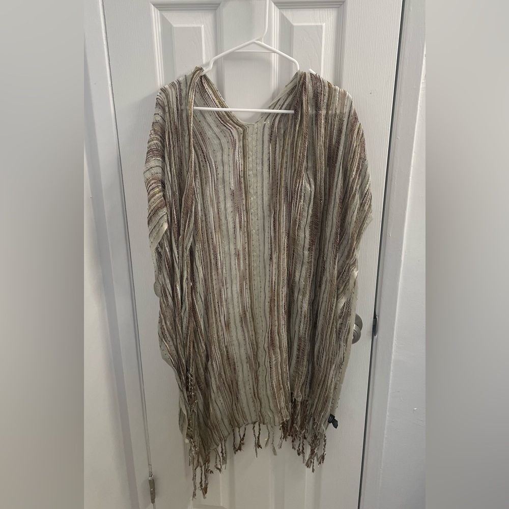 Beautiful Anthropologie Shawl